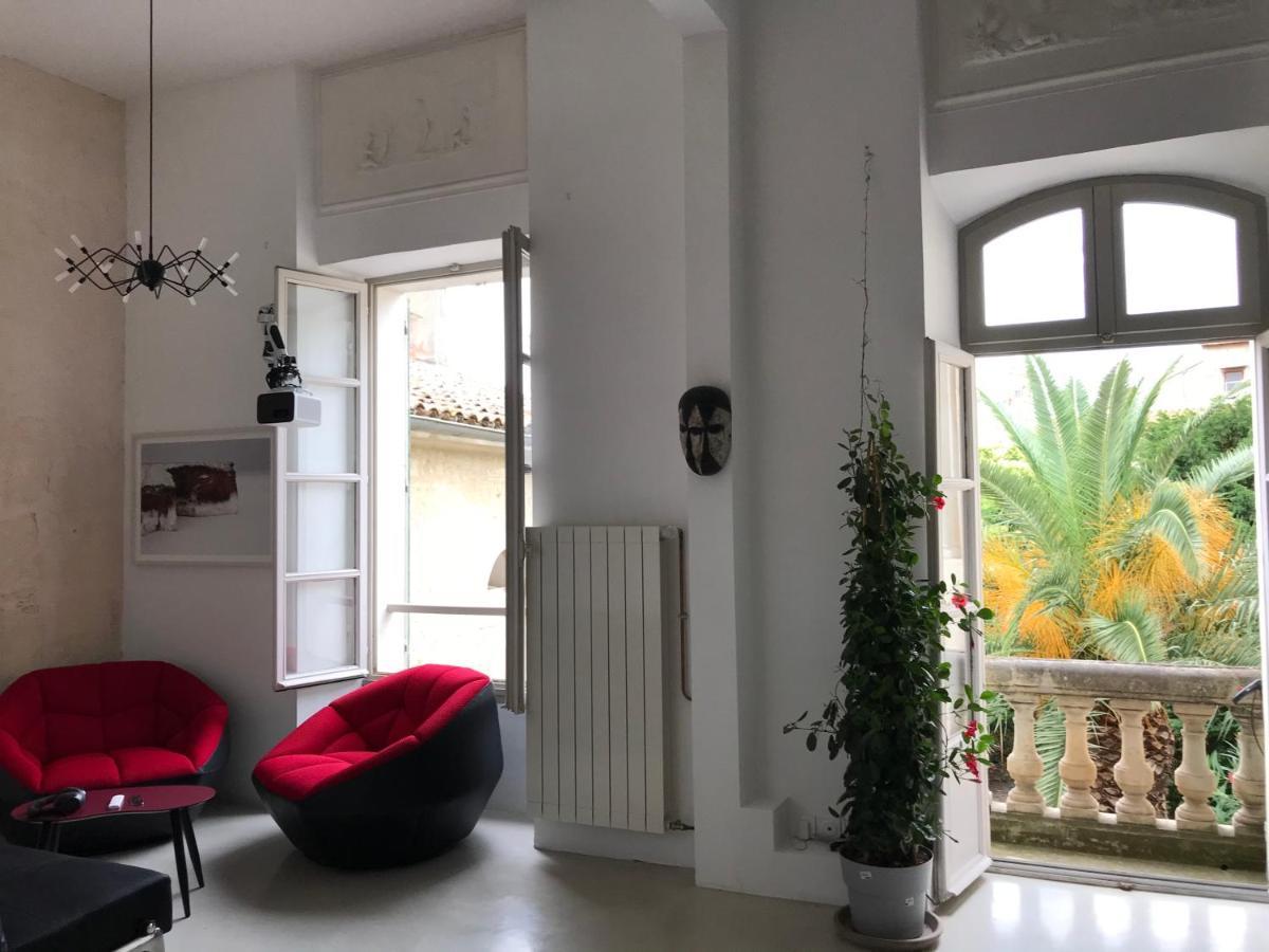 Appartement A La Roquette, Dans L'Hotel De Divonne, Classe. 아흘르 외부 사진